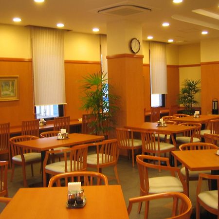 Hotel Route-Inn Kitakyushu-Wakamatsu Ekihigashi מראה חיצוני תמונה